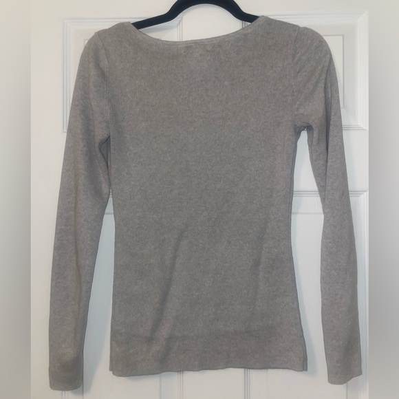gray square neck polo sweater -GREAT CONDITION- - Picture 5 of 5